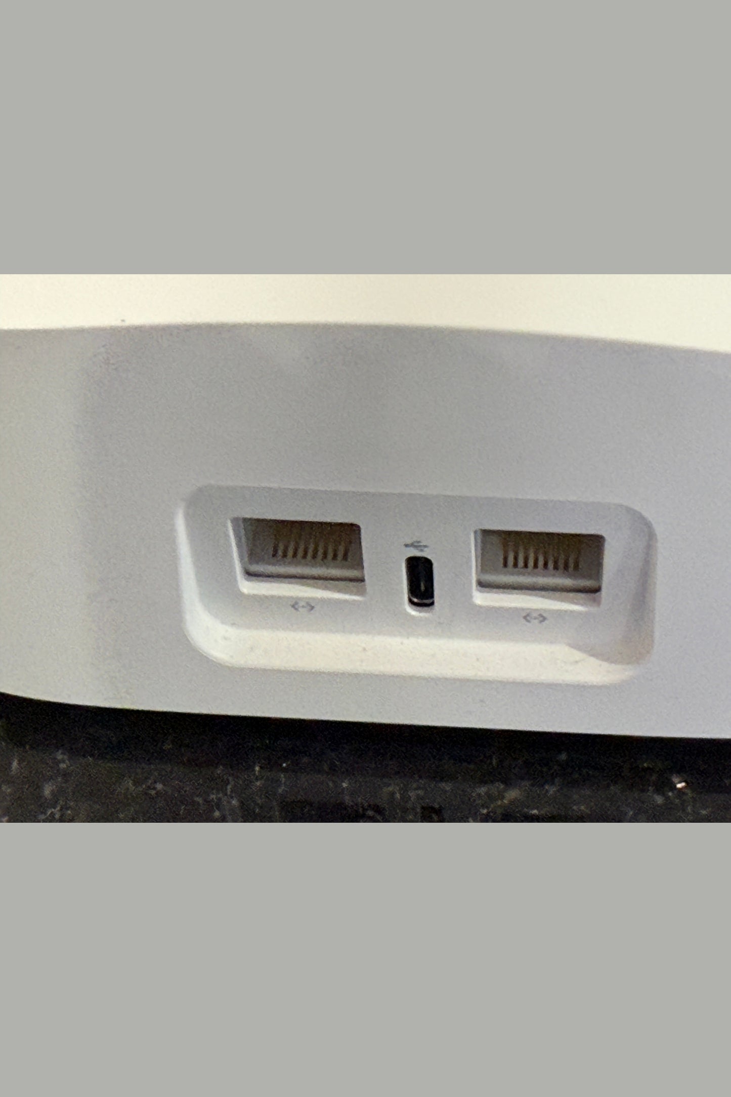 Amazon eero Pro 6E mesh Wi-Fi router | 2.5 Gbps Ethernet | Coverage up to 560 m2 | Connect 100+ devices | Ideal for streaming, working, and gaming | 3-Pack