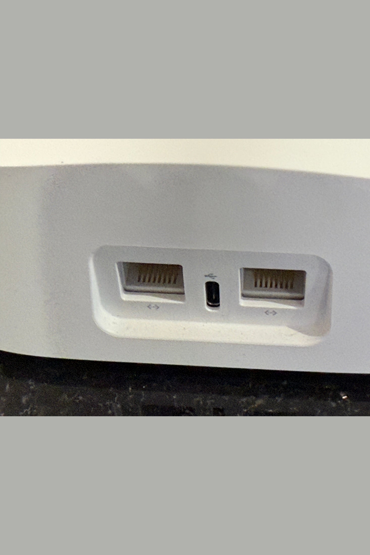 Amazon eero Pro 6E mesh Wi-Fi router | 2.5 Gbps Ethernet | Coverage up to 560 m2 | Connect 100+ devices | Ideal for streaming, working, and gaming | 3-Pack