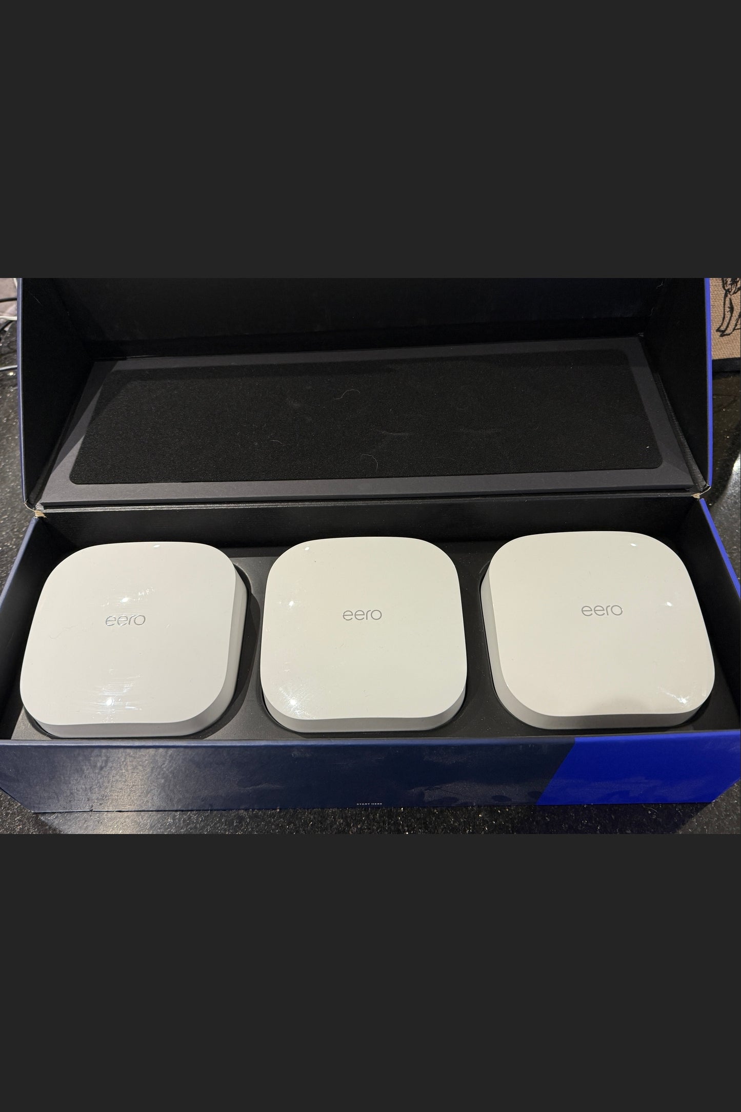 Amazon eero Pro 6E mesh Wi-Fi router | 2.5 Gbps Ethernet | Coverage up to 560 m2 | Connect 100+ devices | Ideal for streaming, working, and gaming | 3-Pack