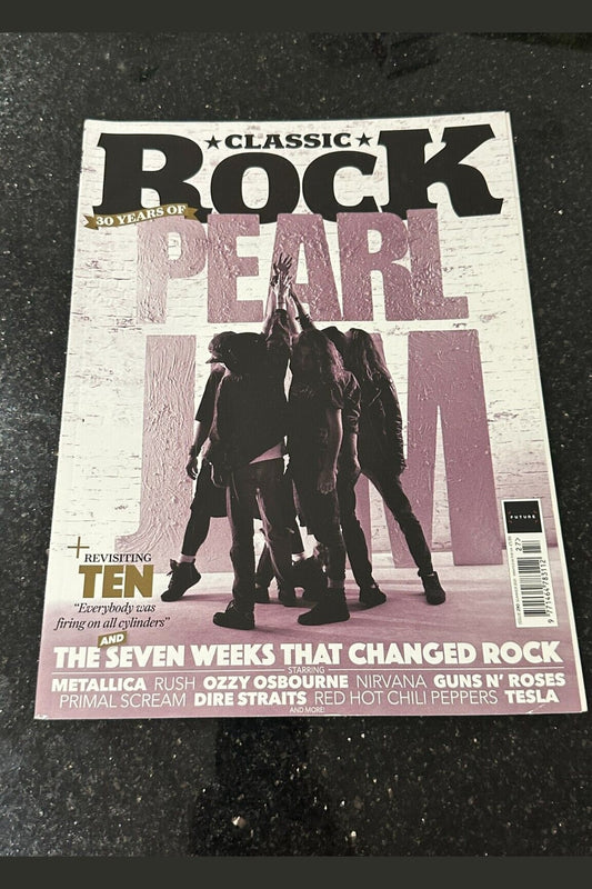 Classic Rock Magazine Issue 290 - Summer 2021 Pearl Jam, Metallica