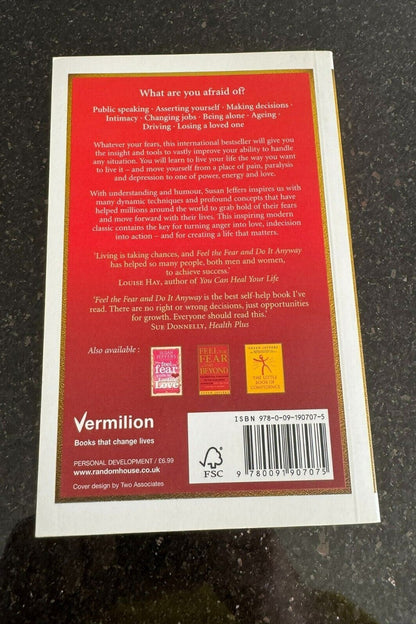 Feel The Fear And Do It Anyway: How to Turn Your by Jeffers, Susan Paperback NEW