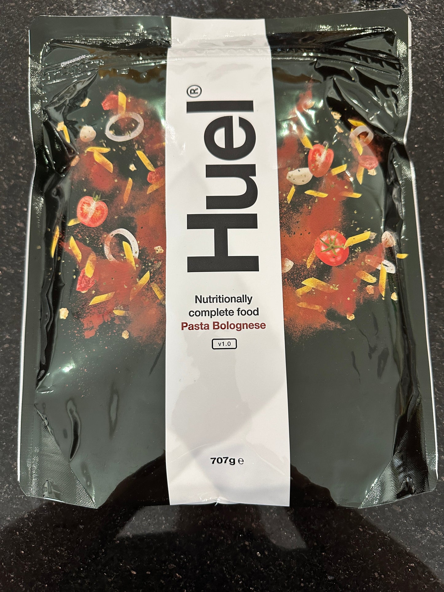 HUEL Hot & Tasty Pouches - Pasta Bolognese BNIB