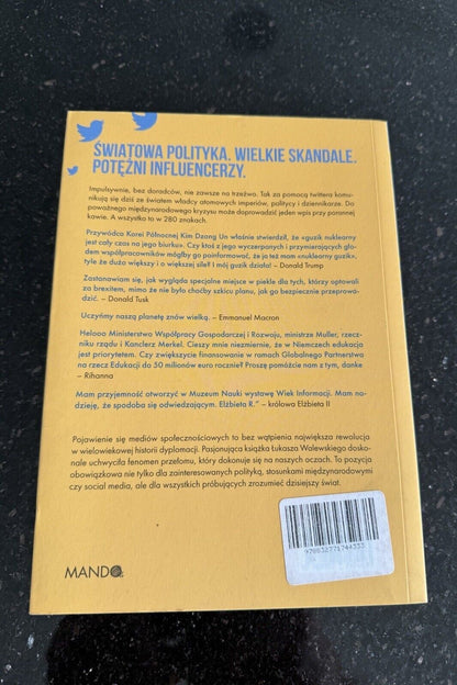 Lukasz Walewski - Wladza w sieci. Jak nami rzadza social media | Polish book