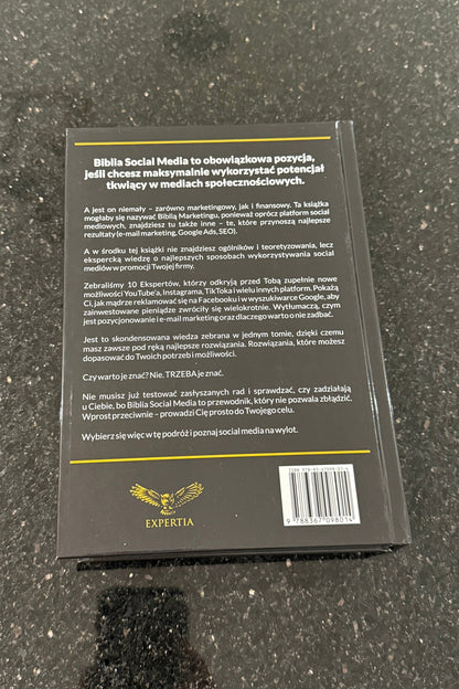 Polish 🇵🇱 Book - Experia - Biblia Social Media Maciej Wieczorek Expert w Bentleyu