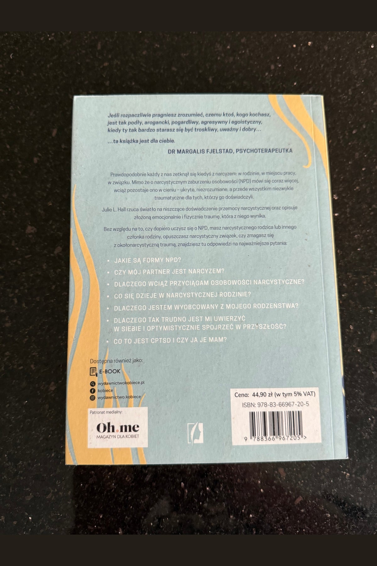 Polish 🇵🇱 Book - Julie L. Hall - W Cieniu Narcyza